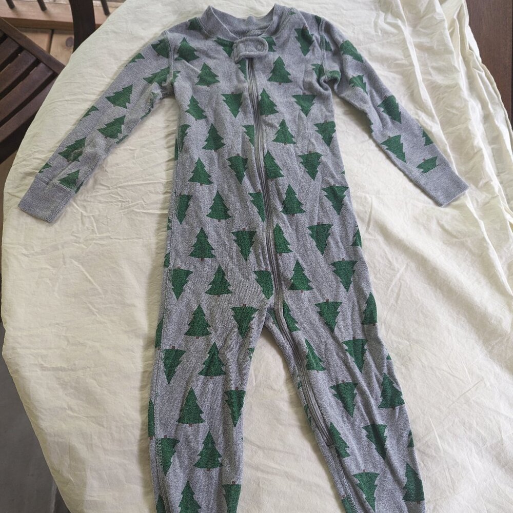 Hanna Andersson Zip Sleeper Christmas Trees (Tannenbaum), Size 3T (90cm)